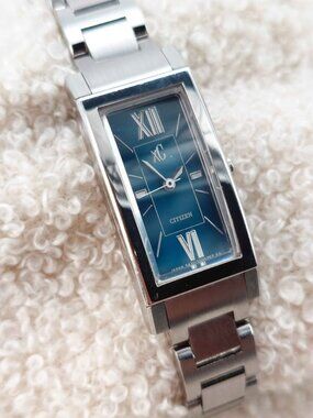 Citizen xC 5431-T003982 Rectangle Tank Blue Dial Ladies Watch Japan 15mm Working